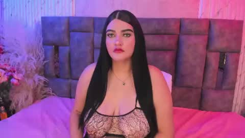 Snapshot of isa_gonzalez chatting on 07/19/26, 07:39 Isa Gonzalez online show from 07/19/26, 07:39
