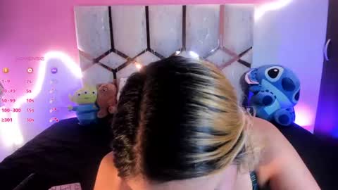 isa_klein online show from 07/20/26, 10:39