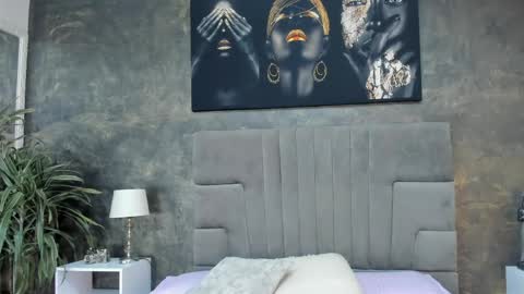 Isa Lancaster online show from 04/17/26, 08:12