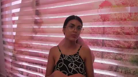    online show from 10/30/25, 07:47