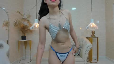 Isaa Skinny  online show from 03/31/26, 04:02