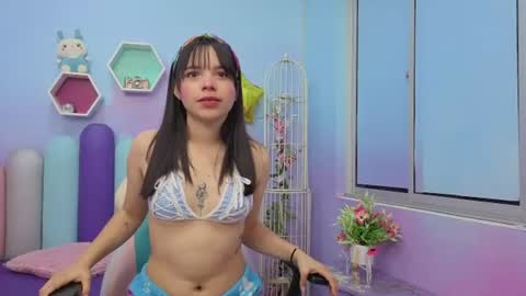 Isaa Skinny  online show from 08/06/26, 04:03