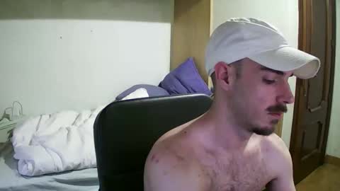 Snapshot of isaac99c chatting on 02/09/25, 07:38 Isaac99c online show from 02/09/25, 07:38