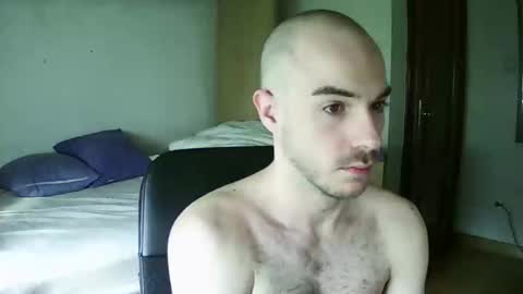 Snapshot of isaac99c chatting on 02/22/25, 09:34 Isaac99c online show from 02/22/25, 09:34