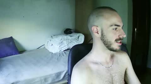 Snapshot of isaac99c chatting on 09/10/25, 06:08 Isaac99c online show from 09/10/25, 06:08