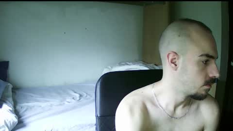 Snapshot of isaac99c chatting on 09/28/25, 02:55 Isaac99c online show from 09/28/25, 02:55