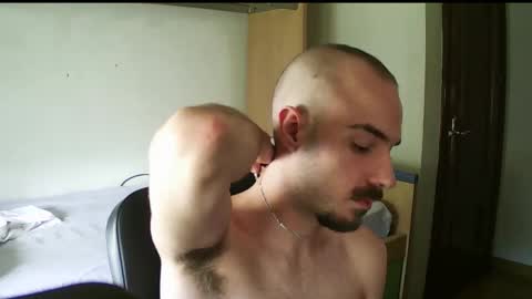 Snapshot of isaac99c chatting on 09/29/25, 08:30 Isaac99c online show from 09/29/25, 08:30