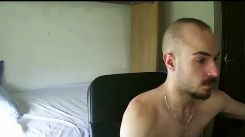 Snapshot of isaac99c chatting on 10/02/25, 09:16 Isaac99c online show from 10/02/25, 09:16