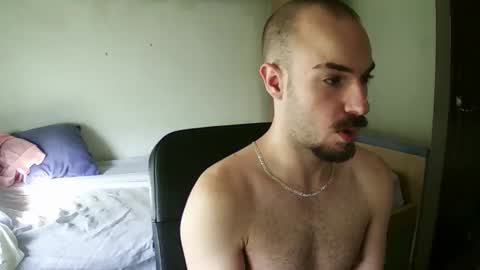 Snapshot of isaac99c chatting on 10/07/25, 08:11 Isaac99c online show from 10/07/25, 08:11