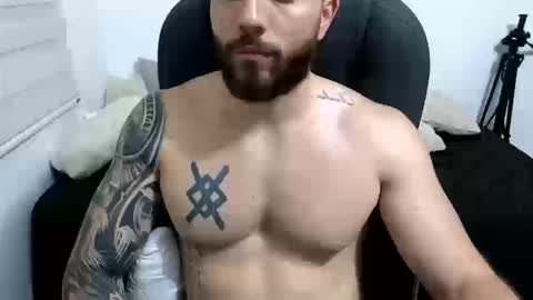 Isaac carter online show from 03/11/26, 01:44