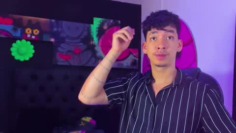 isaac_cryston online show from 10/31/25, 08:10