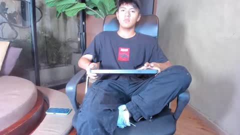 isaac_grimm online show from 02/02/26, 03:16