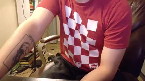 Snapshot of isaac_sheffield chatting on 12/17/24, 12:43 isaac online show from 12/17/24, 12:43