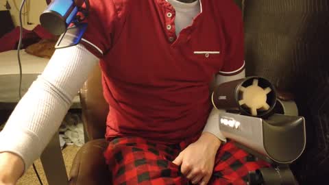 Snapshot of isaac_sheffield chatting on 12/24/24, 01:50 isaac online show from 12/24/24, 01:50