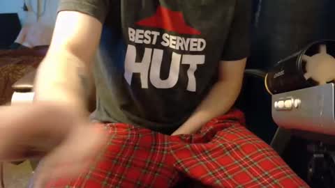 Snapshot of isaac_sheffield chatting on 01/01/25, 05:33 isaac online show from 01/01/25, 05:33