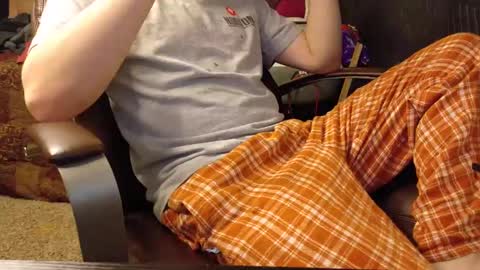 Snapshot of isaac_sheffield chatting on 01/05/25, 11:22 isaac online show from 01/05/25, 11:22