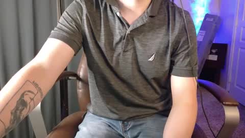 Snapshot of isaac_sheffield chatting on 09/11/25, 10:04 isaac online show from 09/11/25, 10:04