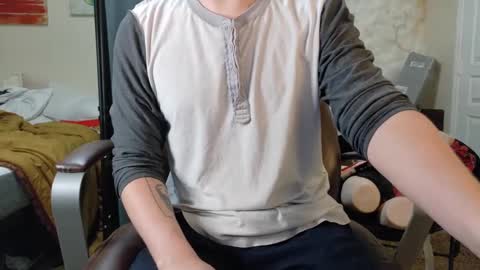 Snapshot of isaac_sheffield chatting on 09/30/25, 03:33 isaac online show from 09/30/25, 03:33