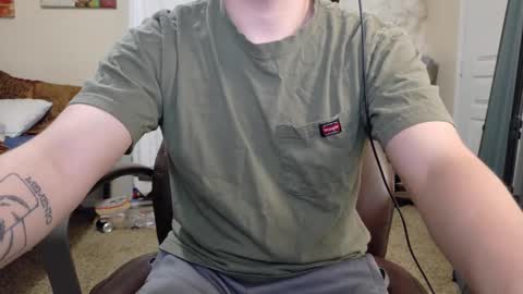 Snapshot of isaac_sheffield chatting on 10/16/25, 02:01 isaac online show from 10/16/25, 02:01