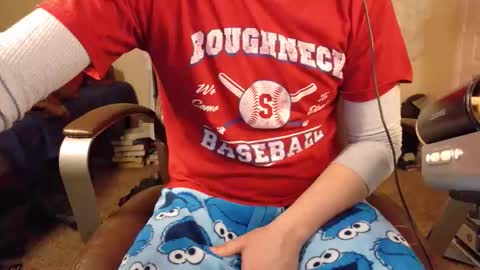 Snapshot of isaac_sheffield chatting on 11/01/25, 04:20 isaac online show from 11/01/25, 04:20