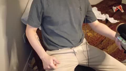 Snapshot of isaac_sheffield chatting on 11/29/25, 06:55 isaac online show from 11/29/25, 06:55