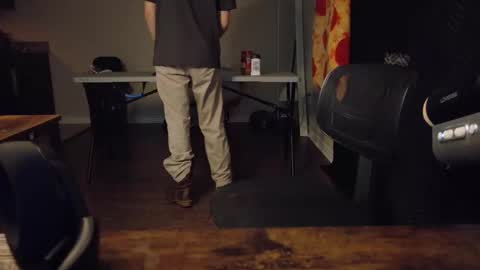 isaac online show from 03/03/26, 08:42