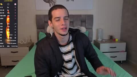 Snapshot of isaacblaze_ chatting on 06/02/26, 03:52 isaacblaze online show from 06/02/26, 03:52