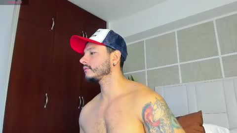 Snapshot of isaacs11 chatting on 07/28/26, 12:23 Isaac Surez online show from 07/28/26, 12:23