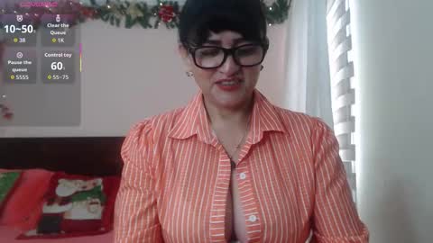 Isabeel Sofia online show from 10/16/25, 01:56