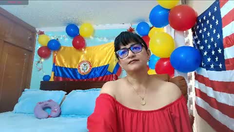Snapshot of isabeel_sofia01 chatting on 06/26/26, 01:26 Isabeel Sofia online show from 06/26/26, 01:26
