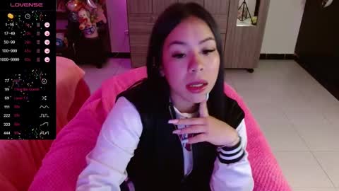 Isabella  online show from 12/12/24, 01:53