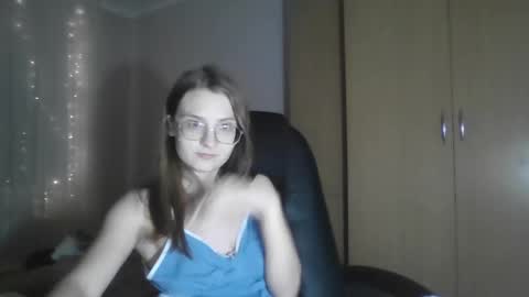 isabel_loveee online show from 01/13/26, 09:09