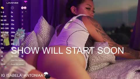 Snapshot of isabela_antonia_ chatting on 05/19/26, 03:07 online show from 05/19/26, 03:07