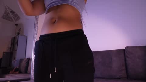 Isabela online show from 05/20/26, 11:49