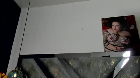 Mommy Isa online show from 01/11/26, 04:50