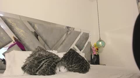 Mommy Isa online show from 03/23/26, 05:33