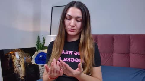 Isa online show from 03/05/25, 07:05