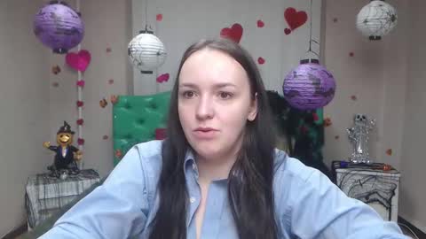 IsabelBlackberry online show from 11/03/25, 06:03