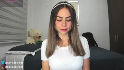 Snapshot of isabelhills chatting on 10/20/25, 11:49 Isa online show from 10/20/25, 11:49