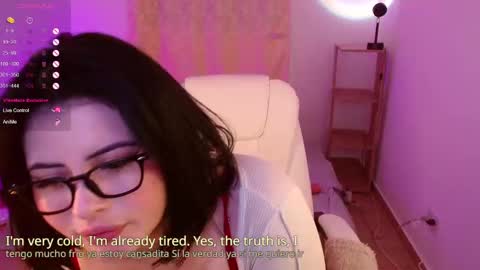 Snapshot of isabella_669 chatting on 01/18/25, 09:24 isabella online show from 01/18/25, 09:24