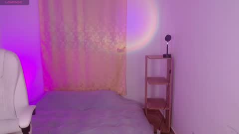 Snapshot of isabella_669 chatting on 02/20/25, 04:39 isabella online show from 02/20/25, 04:39