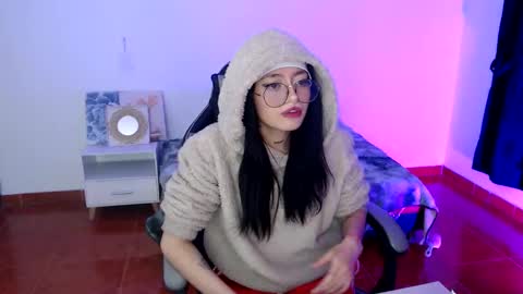 isabella__777 online show from 11/21/25, 04:22