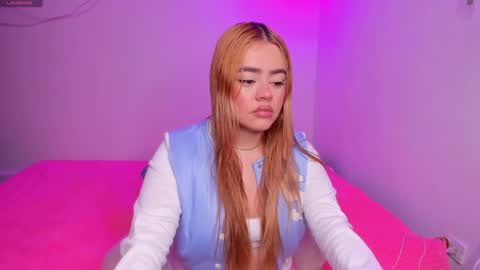 Snapshot of isabella_arias1 chatting on 01/07/25, 04:29 Isabella Arias online show from 01/07/25, 04:29