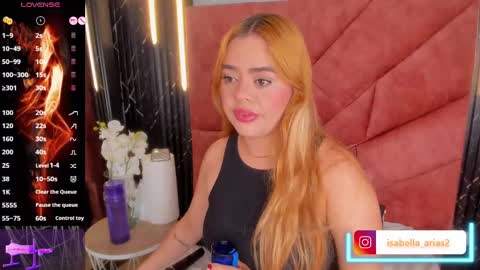 Snapshot of isabella_arias1 chatting on 03/08/25, 04:45 Isabella Arias online show from 03/08/25, 04:45