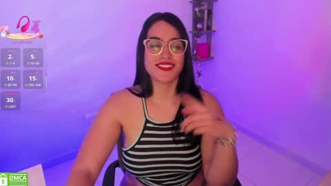 Snapshot of isabella_aristi03 chatting on 10/22/25, 04:02 isabella_aristi03 online show from 10/22/25, 04:02
