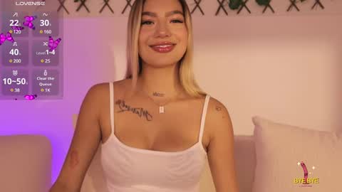 Isabella online show from 01/22/25, 11:45