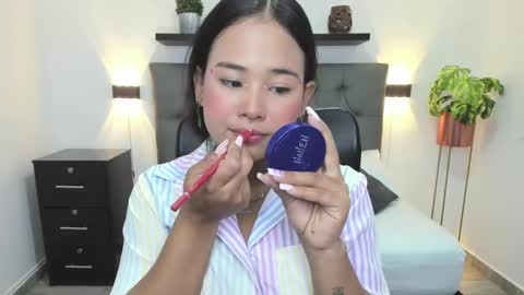 Snapshot of isabella_florez22 chatting on 01/14/25, 12:03 Isabel florez online show from 01/14/25, 12:03