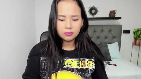 Snapshot of isabella_florez22 chatting on 03/03/25, 12:05 Isabel florez online show from 03/03/25, 12:05