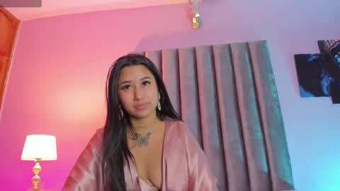 Snapshot of isabella_flowerss chatting on 09/14/25, 09:08 online show from 09/14/25, 09:08