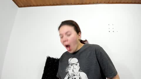 isabella_jaramillo online show from 11/07/25, 11:54